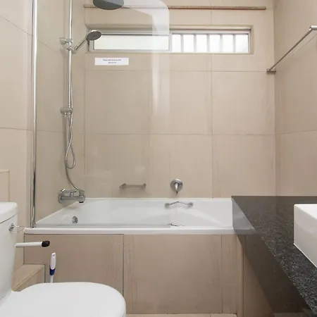 17 Kyalanga Umhlanga Rocks Apartment Durban Exterior photo