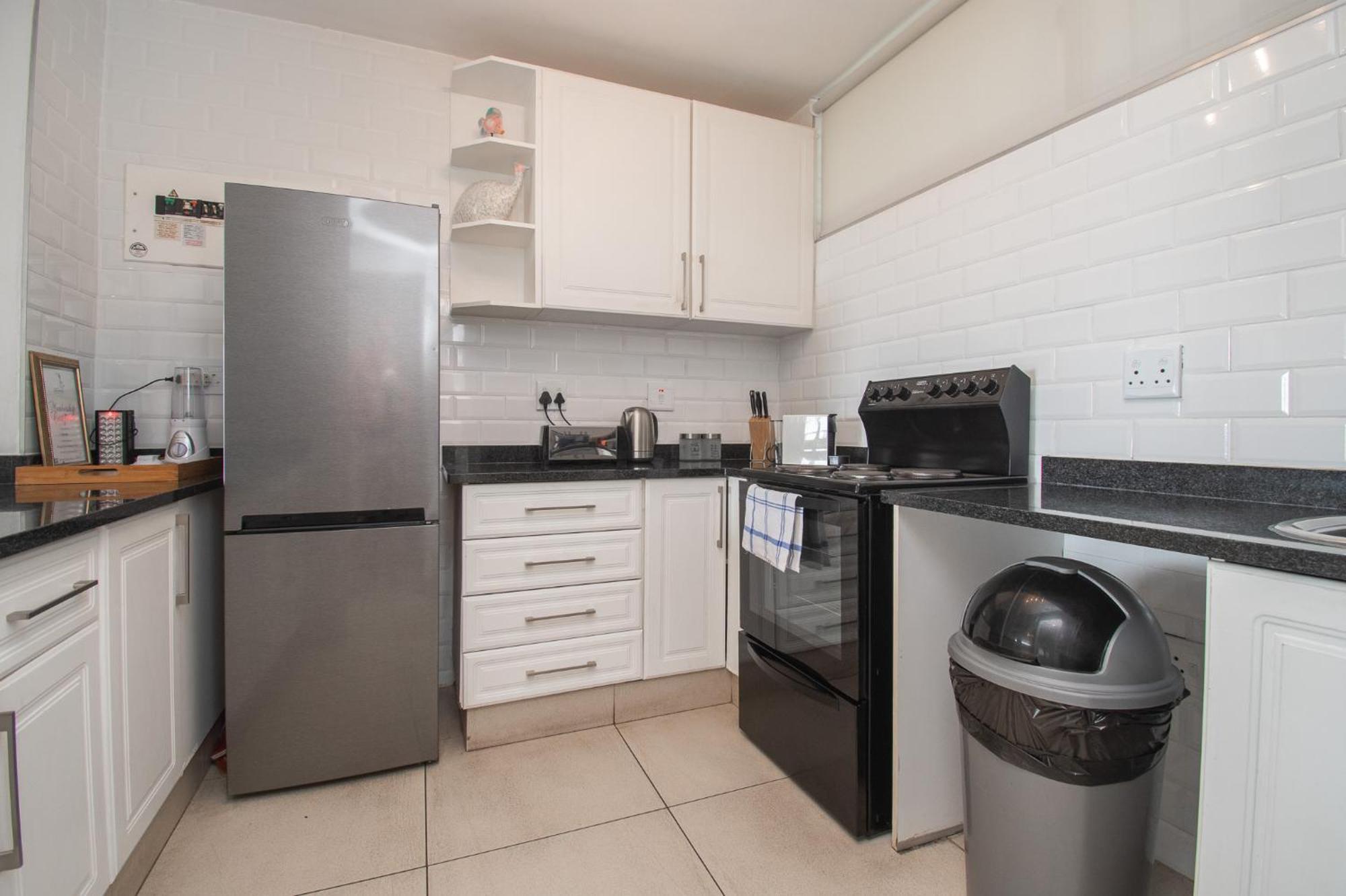 17 Kyalanga Umhlanga Rocks Apartment