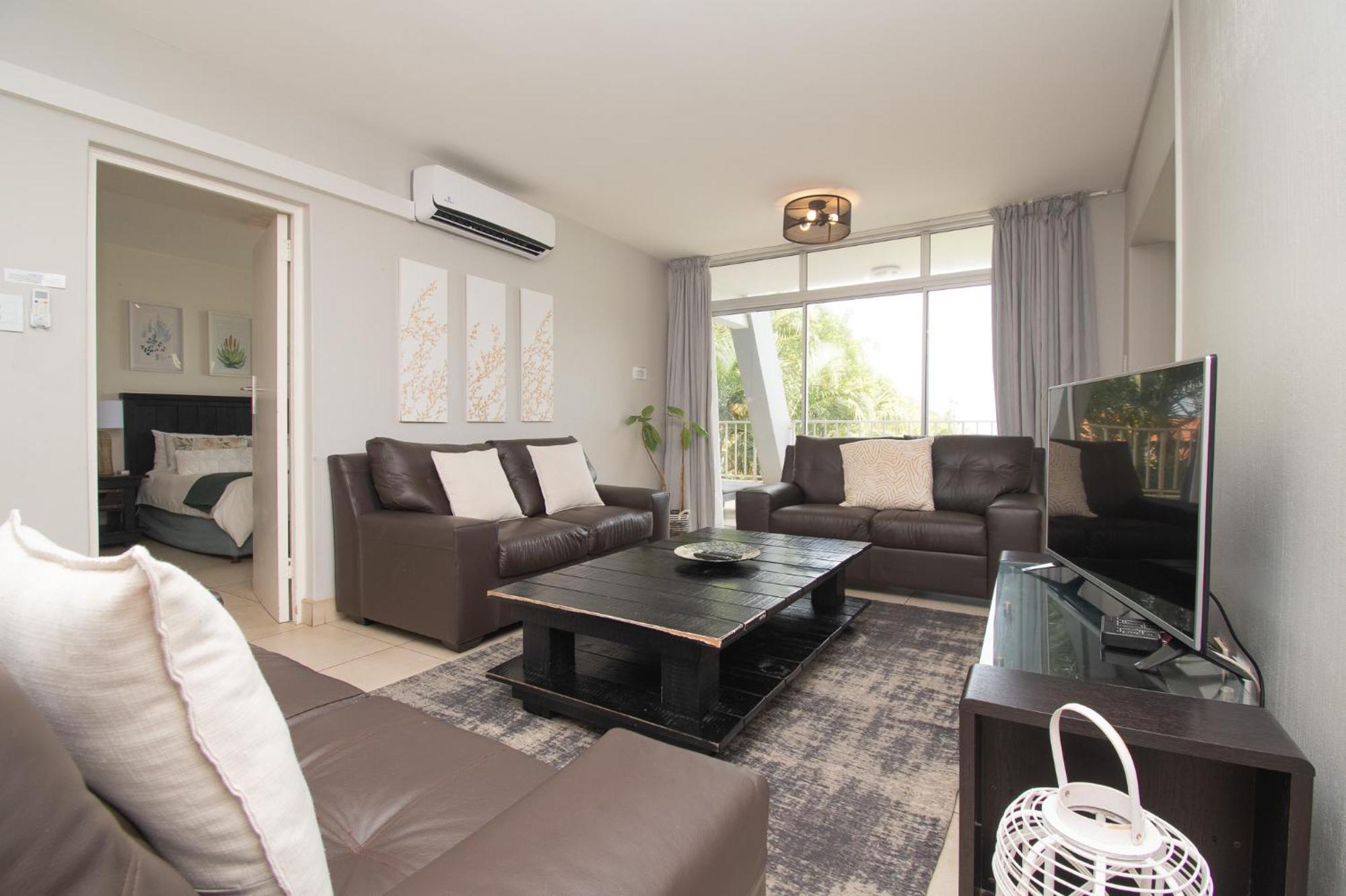 17 Kyalanga Umhlanga Rocks Apartment