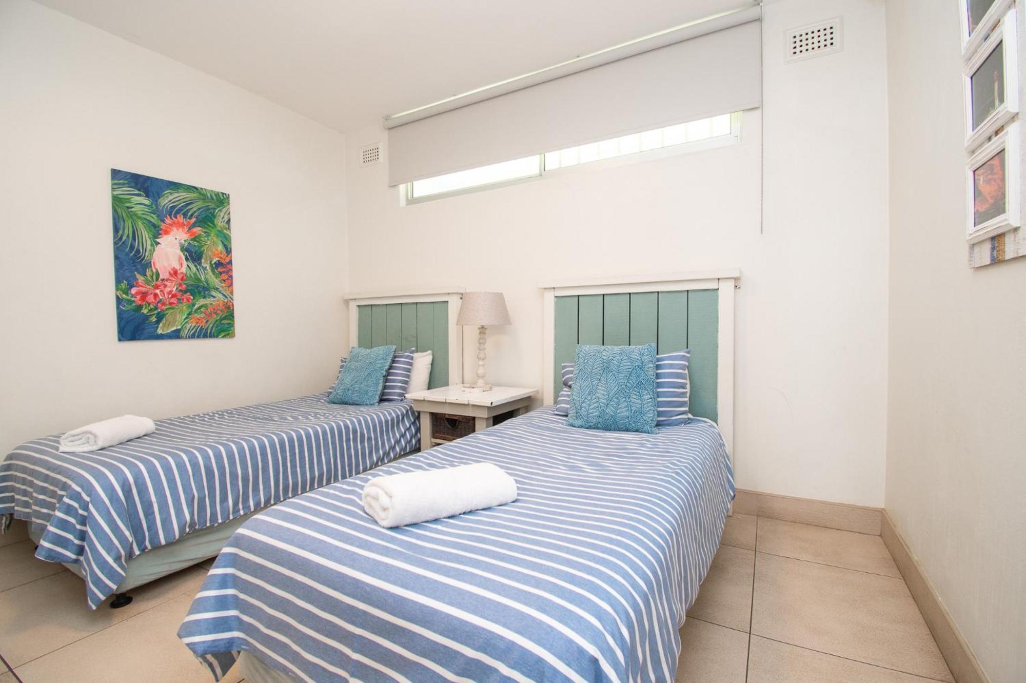 17 Kyalanga Umhlanga Rocks Apartment *